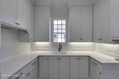 Welcome to luxury living in the highly sought-after Reunion - photo 30