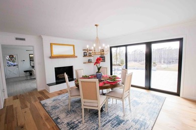 Quiet lakefront living with style: This midcentury modern ranch - photo 30