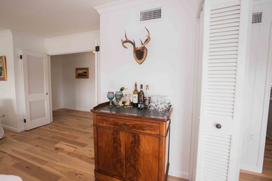 Quiet lakefront living with style: This midcentury modern ranch - photo 32