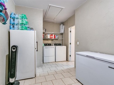 Newer HVAC and Water heater! Chickens allowed and Attwoods is 5 - photo 35