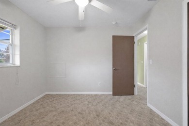 Welcome to this charming Port St. Lucie retreat! Offering rare - photo 35