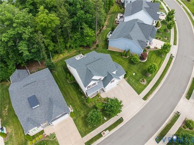 Welcome to this beautifully maintained 3-bedroom, 2.5-bath home - photo 42