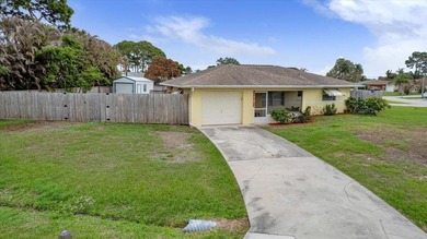 Welcome to this charming Port St. Lucie retreat! Offering rare - photo 44