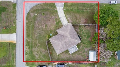 Welcome to this charming Port St. Lucie retreat! Offering rare - photo 45