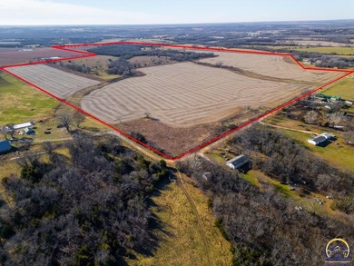 (private lake, pond, creek) Acreage For Sale in Scranton Kansas