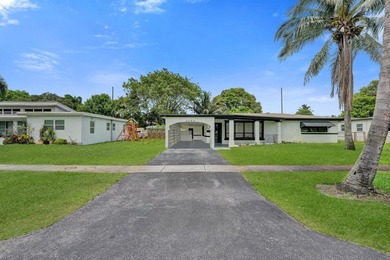 Welcome home to this beautifully updated single-family home in - photo 2