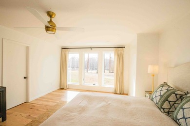 Quiet lakefront living with style: This midcentury modern ranch - photo 55