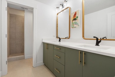 ***OPEN HOUSE SAT 7/25 1-3P*** Welcome home to this spacious - photo 30