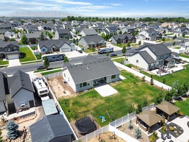 ***OPEN HOUSE SAT 7/25 1-3P*** Welcome home to this spacious - photo 35