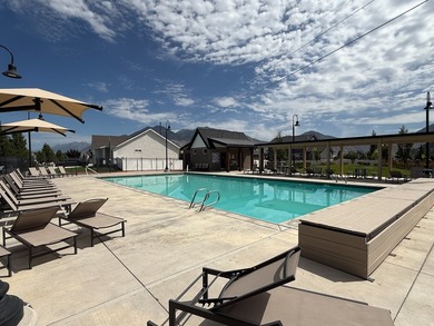 ***OPEN HOUSE SAT 7/25 1-3P*** Welcome home to this spacious - photo 36
