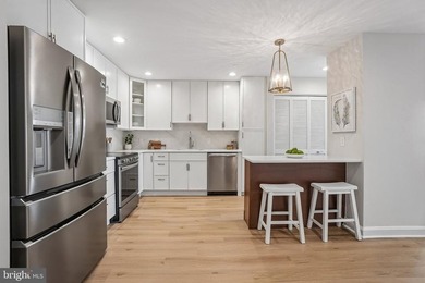 A picture-perfect 2026 remodel of a two-bedroom - photo 6