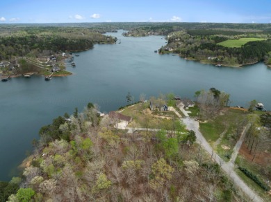 How does minimal steps to deep, year-round water sound? The top - photo 4