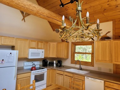 Pinestone Crossing sits on 26 shared wooded acres with over 700' - photo 23