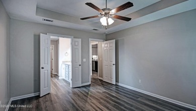 Welcome home to 112 Allie Lane in the highly sought-after - photo 23