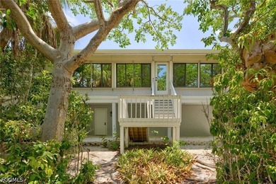 THIS HOUSE HAS IT ALL INCLUDING AN ELEVATOR! Well maintained - photo 33