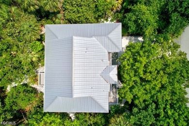 THIS HOUSE HAS IT ALL INCLUDING AN ELEVATOR! Well maintained - photo 34
