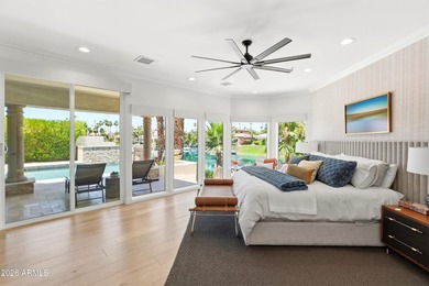 Experience waterfront luxury living in the heart of Scottsdale - photo 2
