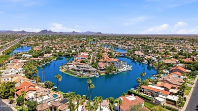 Experience waterfront luxury living in the heart of Scottsdale - photo 9