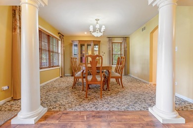 Welcome to this beautifully crafted custom 1.5 story cape cod - photo 4