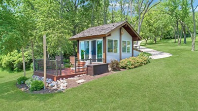 Experience exceptional waterfront living in this one-of-a-kind - photo 27