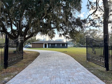 Welcome to your private oasis in the heart of Kissimmee! This - photo 2