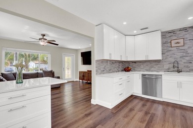 Get ready to move into your beautifully renovated 3 Bedroom home - photo 7