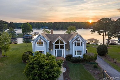 Stunning Lake Gaston Waterfront Home in the desirable SE Quad - photo 2