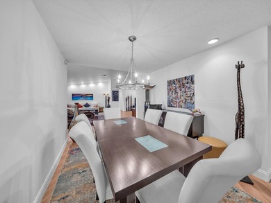 Indulge in South Florida lifestyle with this magnificent - photo 17