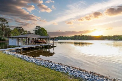 Stunning Lake Gaston Waterfront Home in the desirable SE Quad - photo 10