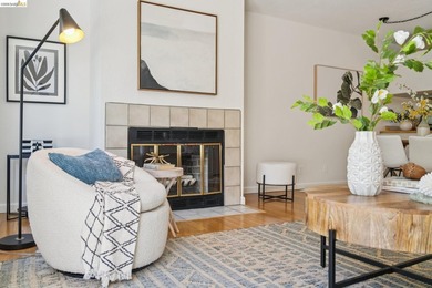 Rarely available Berkeley townhome! Built with a thoughtful - photo 10