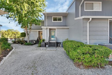 Lake Condo For Sale in Deland, Florida