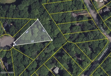 Roaming Woods Lake Lot Sale Pending in Lake Ariel Pennsylvania