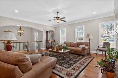 Luxurious townhome nestled in the sought-after Overlook at Sixes - photo 8