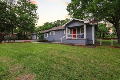 Charming 3-bedroom, 2-bath home, offering the perfect blend of - photo 4