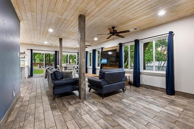 Charming 3-bedroom, 2-bath home, offering the perfect blend of - photo 8
