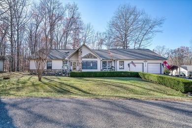 Saint George Lake Home For Sale in Crossville Tennessee