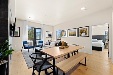 Premier corner unit on the 4th floor in the Village at Tamarack - photo 8