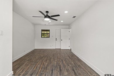 Nestled in the sought-after Swannerland subdivision near Lake - photo 21