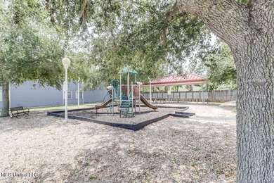 Beautifully Updated Two-Bedroom Condo in Prime Location! - photo 21