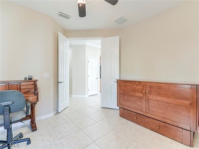 This stunning WCI-built Areca model offers an extended great