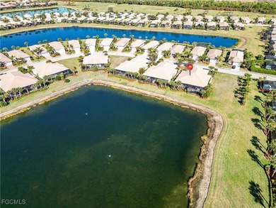 This stunning WCI-built Areca model offers an extended great