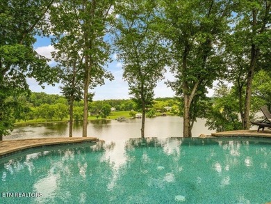 Situated on the main channel with year-round deep water, this - photo 4