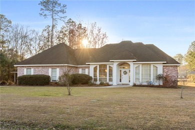 Lake Pontchartrain Home For Sale in Lacombe Louisiana
