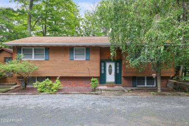 Lake Home Sale Pending in Lake Ariel, Pennsylvania