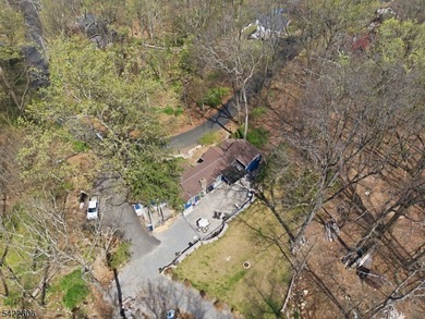Charming Expanded Log Cabin in Lake Mohawk Country Club - photo 24