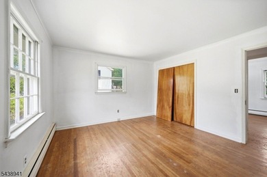 Opportunity Awaits in Upper Greenwood Lake! This 3 bedroom, 1.5 - photo 24