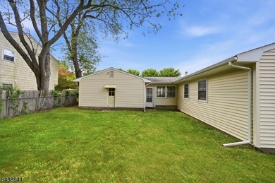 Opportunity Awaits in Upper Greenwood Lake! This 3 bedroom, 1.5 - photo 33