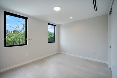 Discover this one-of-a-kind 5-bedroom, 5.5-bath modern townhome - photo 33