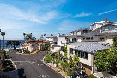 Just a stone's throw from the beach, 27 Emerald Bay offers a - photo 5