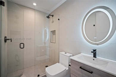 Discover this one-of-a-kind 5-bedroom, 5.5-bath modern townhome - photo 36